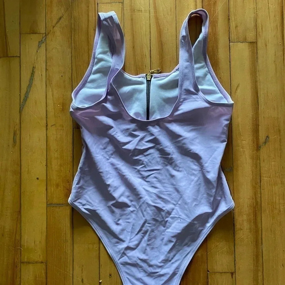 Shein onepiece swimsuit - Picture 2 of 5